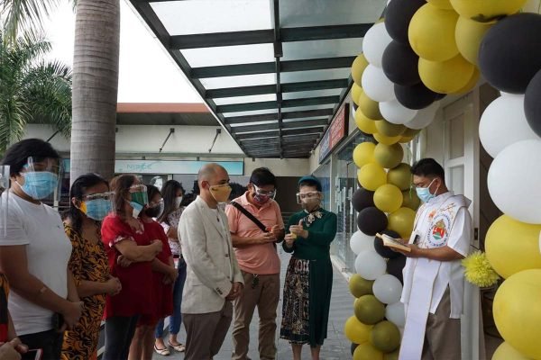 Justified Cut 1st Anniversary 6